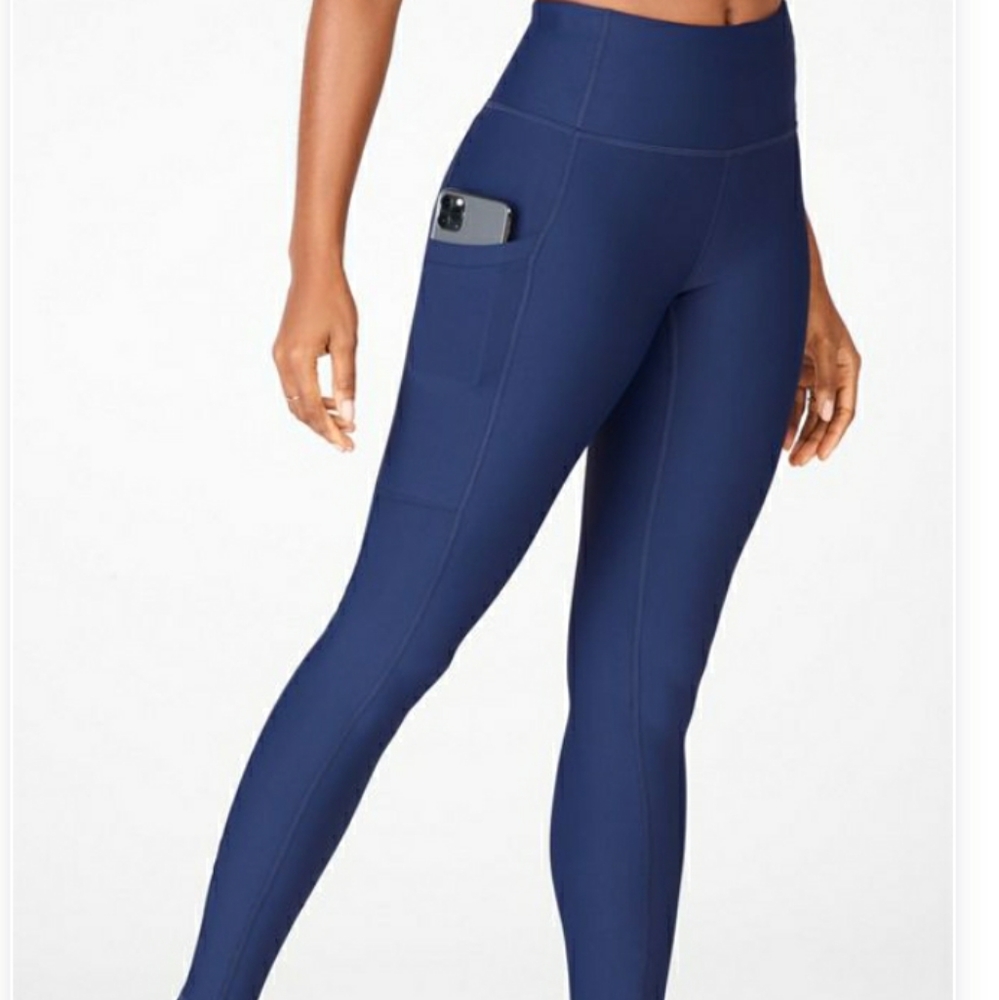 High Waisted Cold Weather Pocket Leggings